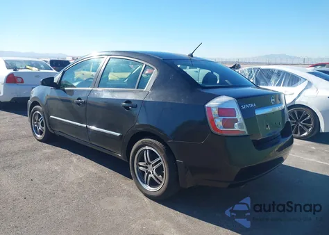 2010 Nissan Sentra 2.0S z USA, uszkodzony, nr VIN 3N1AB6AP6AL673329